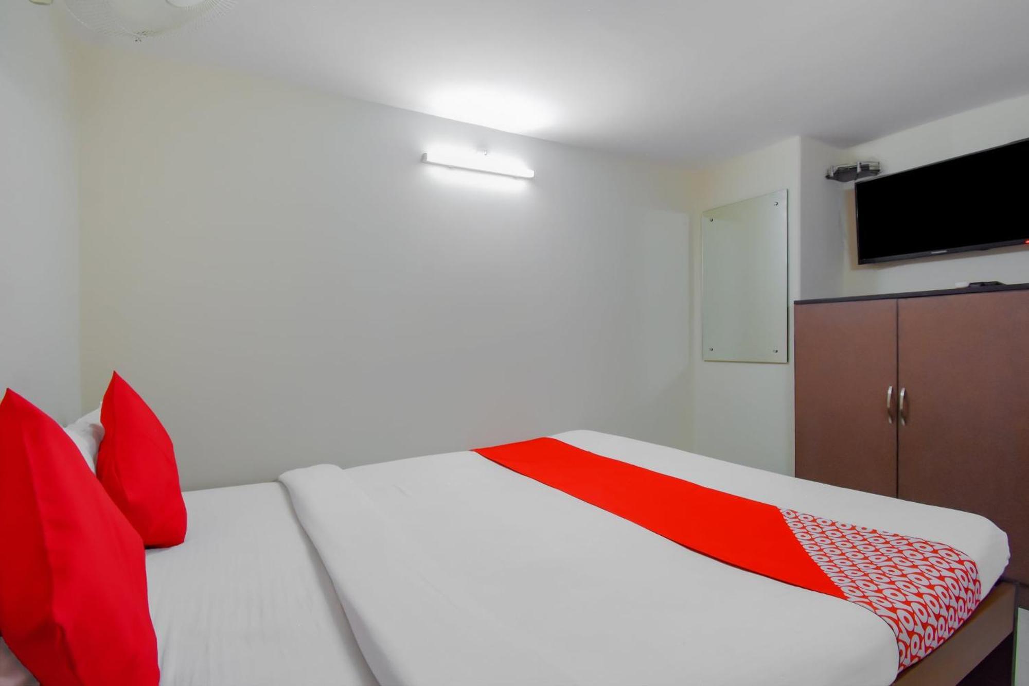 Hotel O Lindsay Inn Guest House Calcutta Calcutta Bara Bazar エクステリア 写真